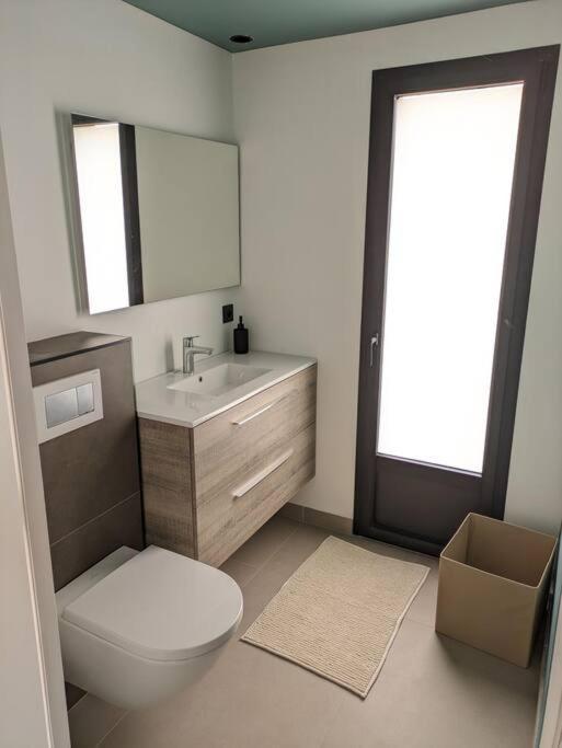 Rez De Jardin Proche Apartment